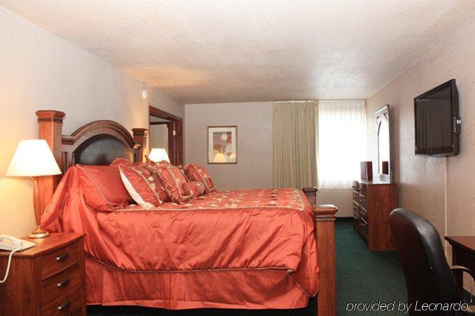 Hotel Ramada By Wyndham Bismarck Zimmer foto