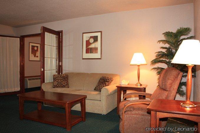 Hotel Ramada By Wyndham Bismarck Zimmer foto
